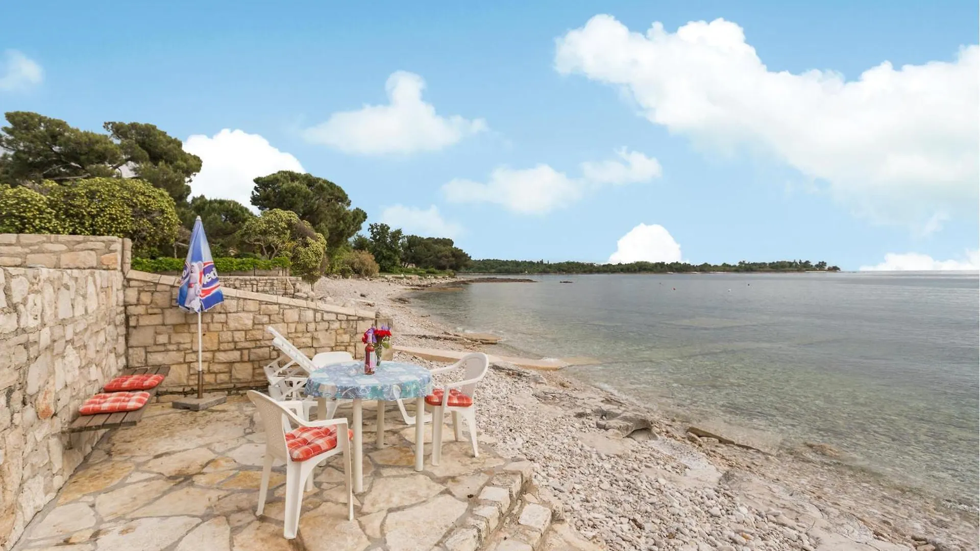 2 Bedroom Nice Home In Sveti Ivan